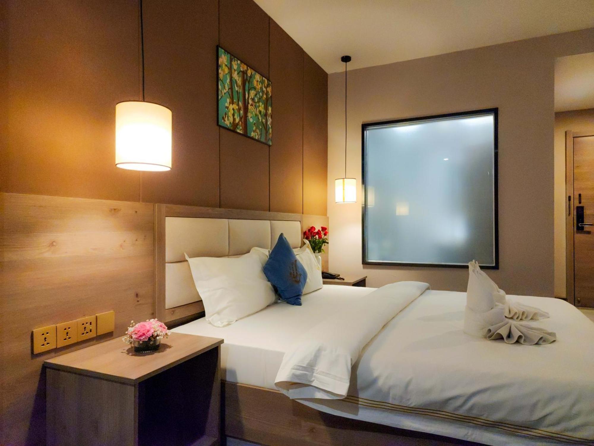 889 Boutique Hotel Phnom Penh Extérieur photo